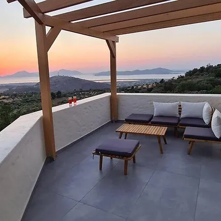 In Zia With Terrace Holiday home Lagoudi Zia